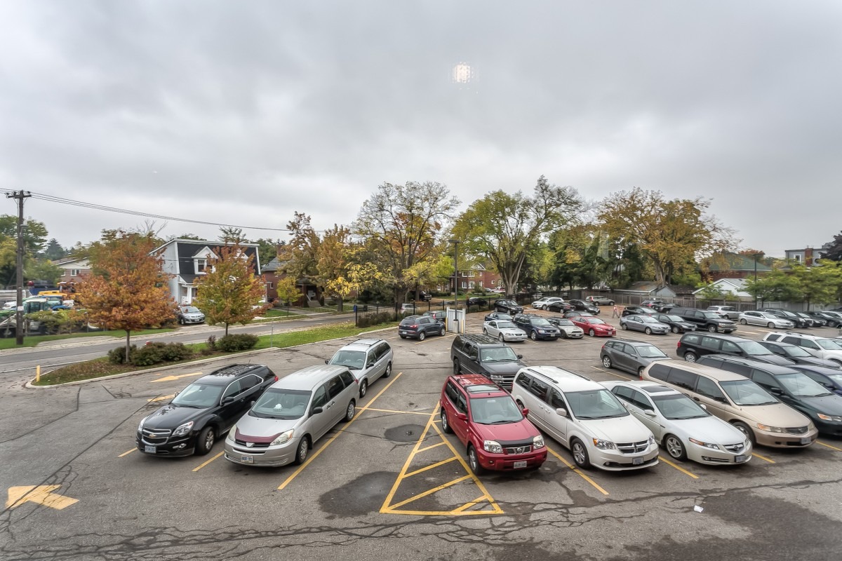 57 Mill St N #204 06